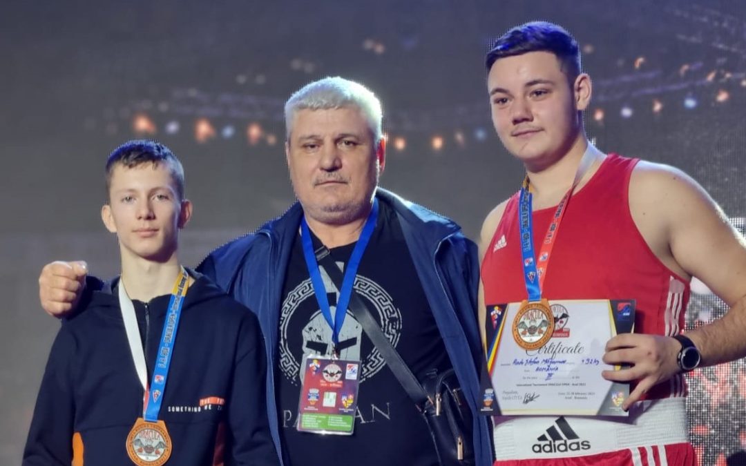 Două medalii de bronz au obținut sportivii de la CSM la Turneul Internațional Dracula Open la box