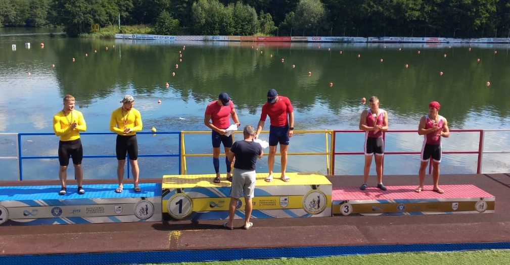 9 medalii pentru sportivii de la CSM Pitești la Campionatele naționale de viteză kaiac-canoe